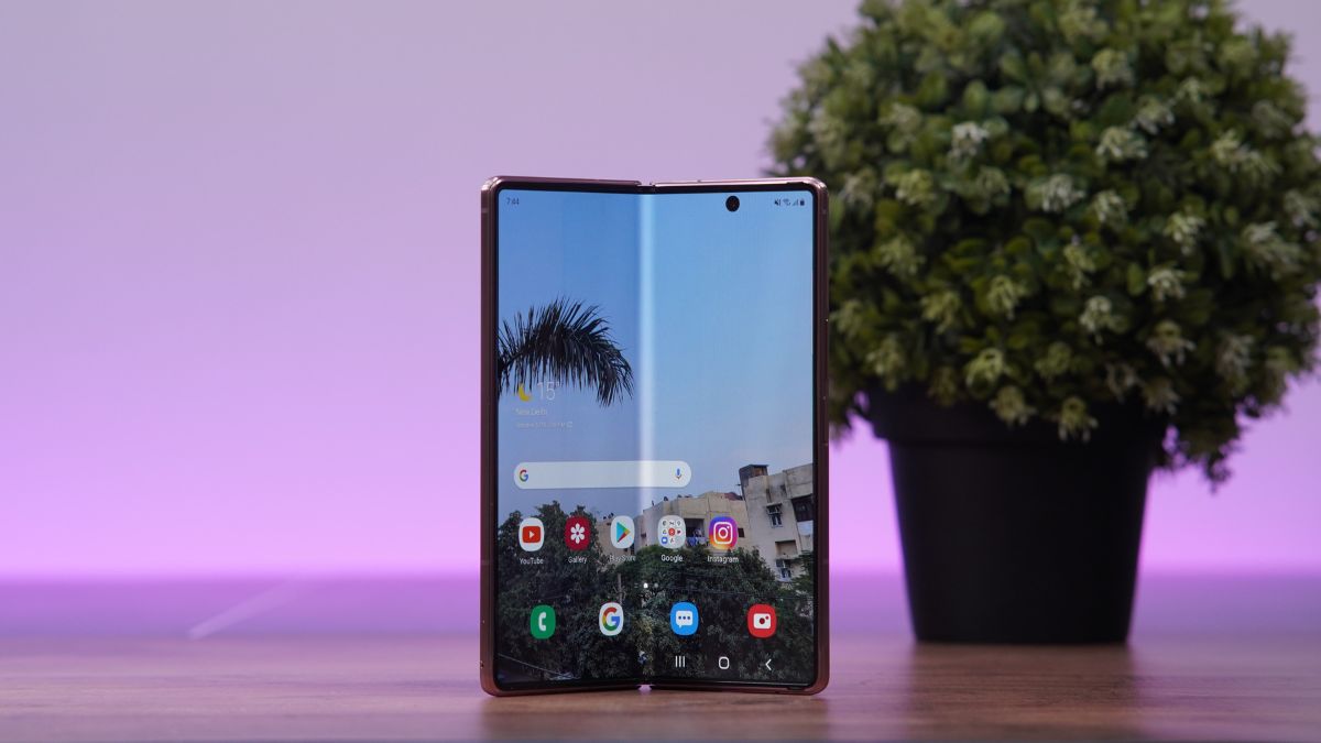 В МТС начались продажи флагманских смартфонов Samsung Galaxy Z Fold5 и ...