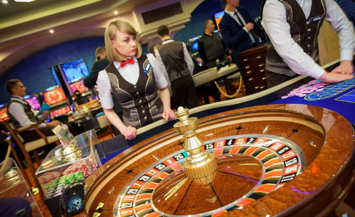 Вакансии минске в казино игратьв игровые автоматы вокруг света