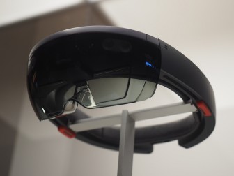 HoloLens от Microsoft помогут слепым ориентироваться в пространстве